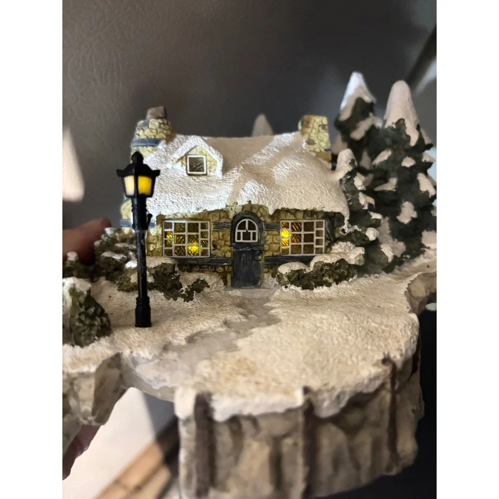 Thomas Kinkade Snow Covered Cottage Water Fountain Christmas Decor Lighted